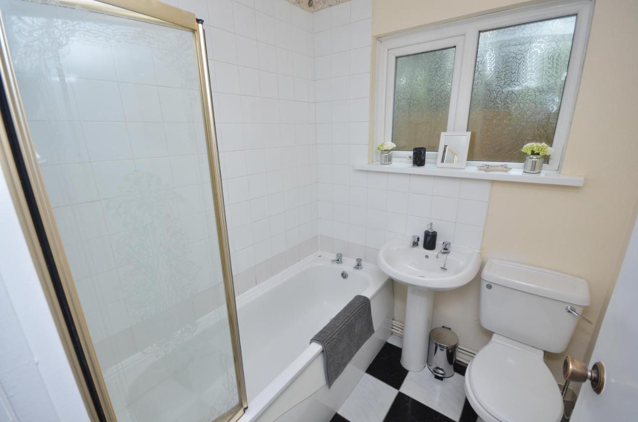 Bright Stylish 2 Bedroom Garden Apartment South Belfast Close To Everything Dış mekan fotoğraf